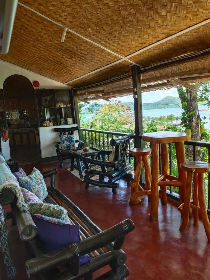 Purple Homestay Hillside Coron Exteriör bild